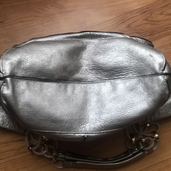 Classic Coach Bag - Picture 6 of 10